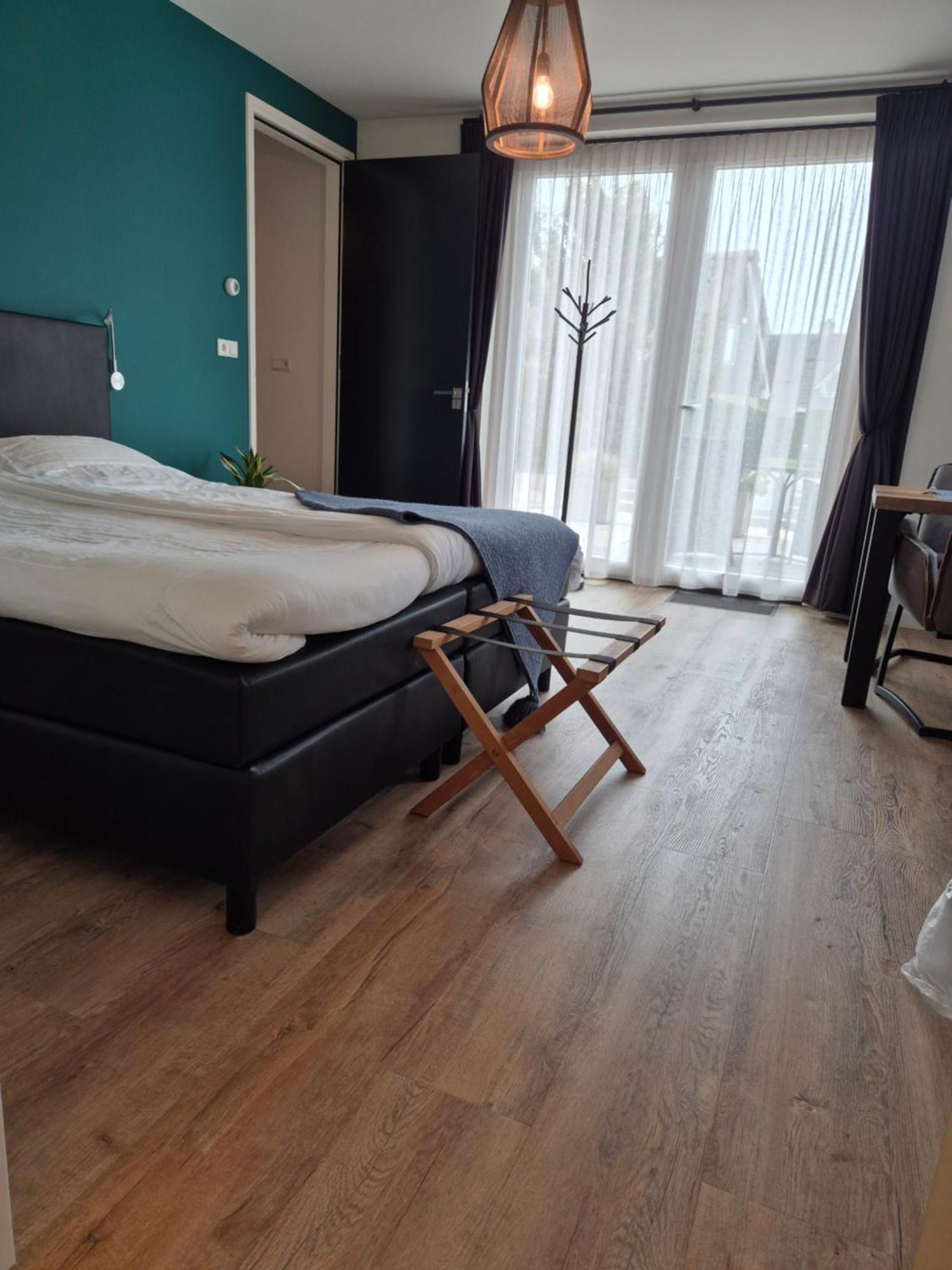 Bnb Westerduinen, De Bollekamer Bed and Breakfast De Koog  Exterior foto
